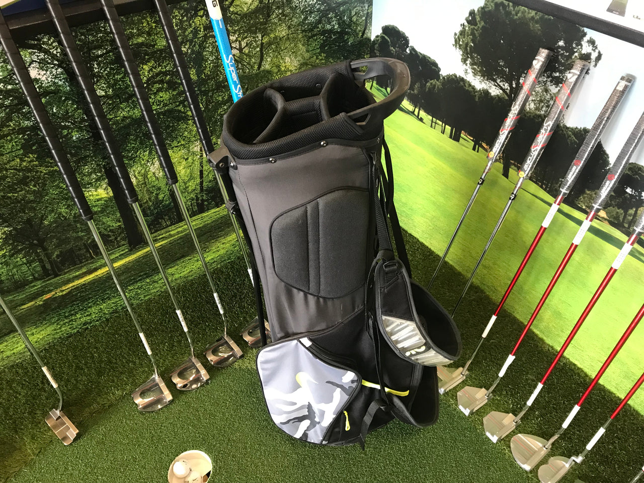 Nike Air Sport 4-Way Camo Stand Bag