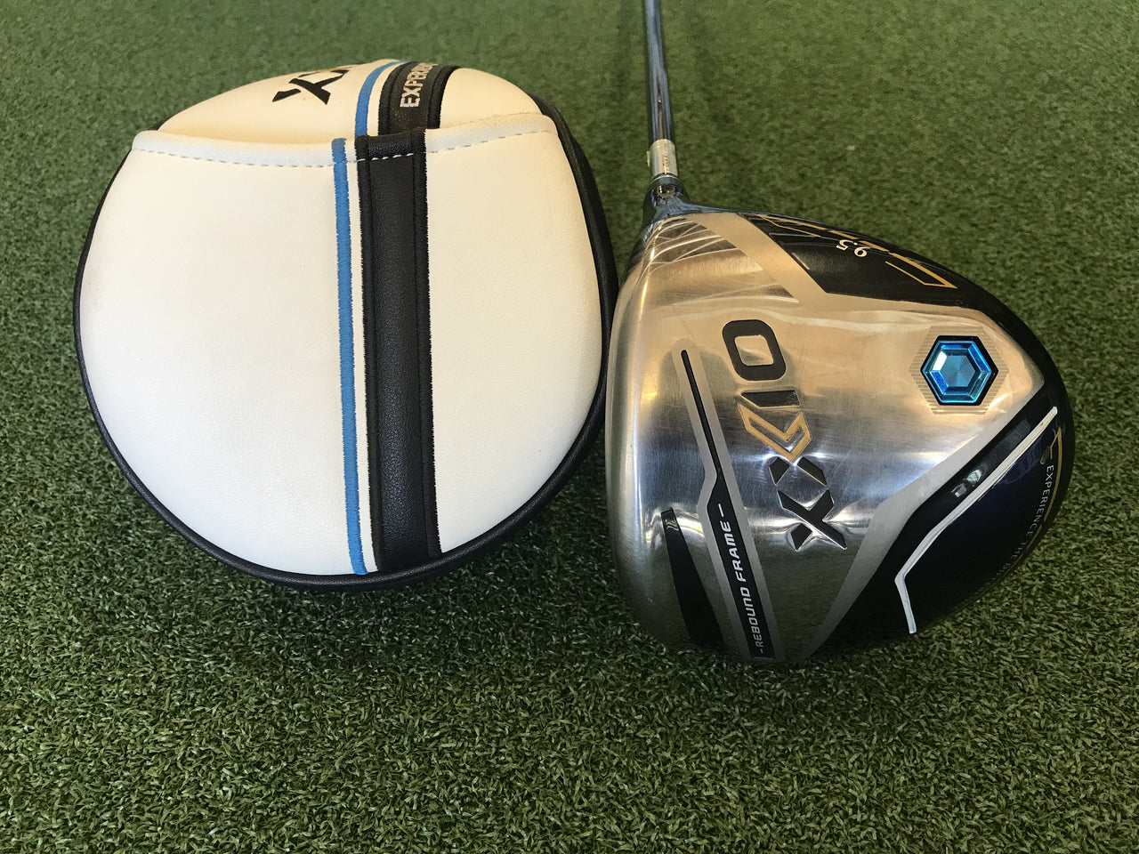 XXIO 12 9.5° Driver With Headcover *Excellent Condition*