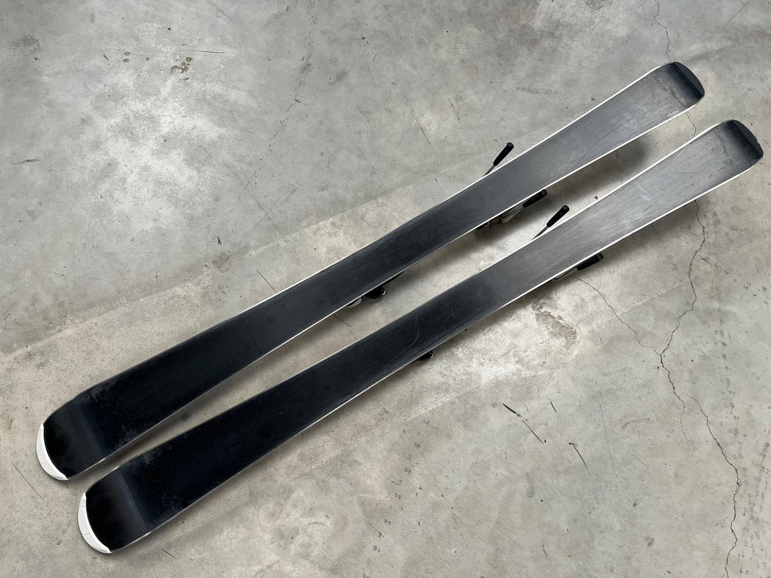 HEAD MYA NO.1 Beauty 115cm Junior Skis Style- Carving Shape- Traditional Camber Flex- Moderate Ability- Beginner/Intermediate Condition- 7.5