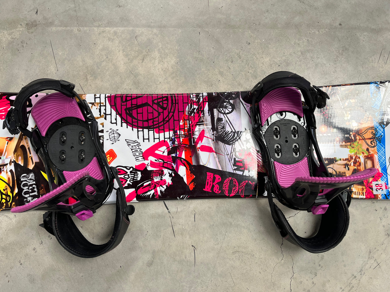 Head Good Vibes 138cm Jr Snowboard With Bindings *Excellent Condition*