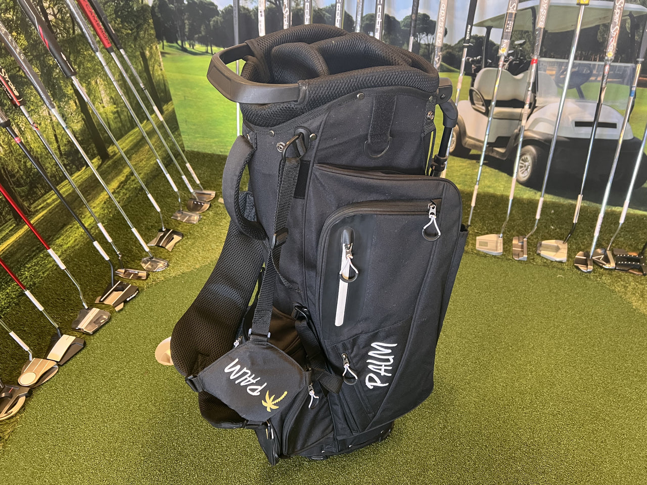 *New* Palm 5-Way Black Stand Bag