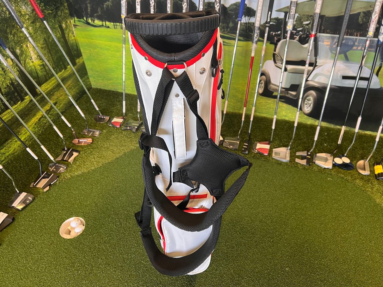 *New* Cheng Sheng White 4-Way Stand Bag *No Rain Cover*