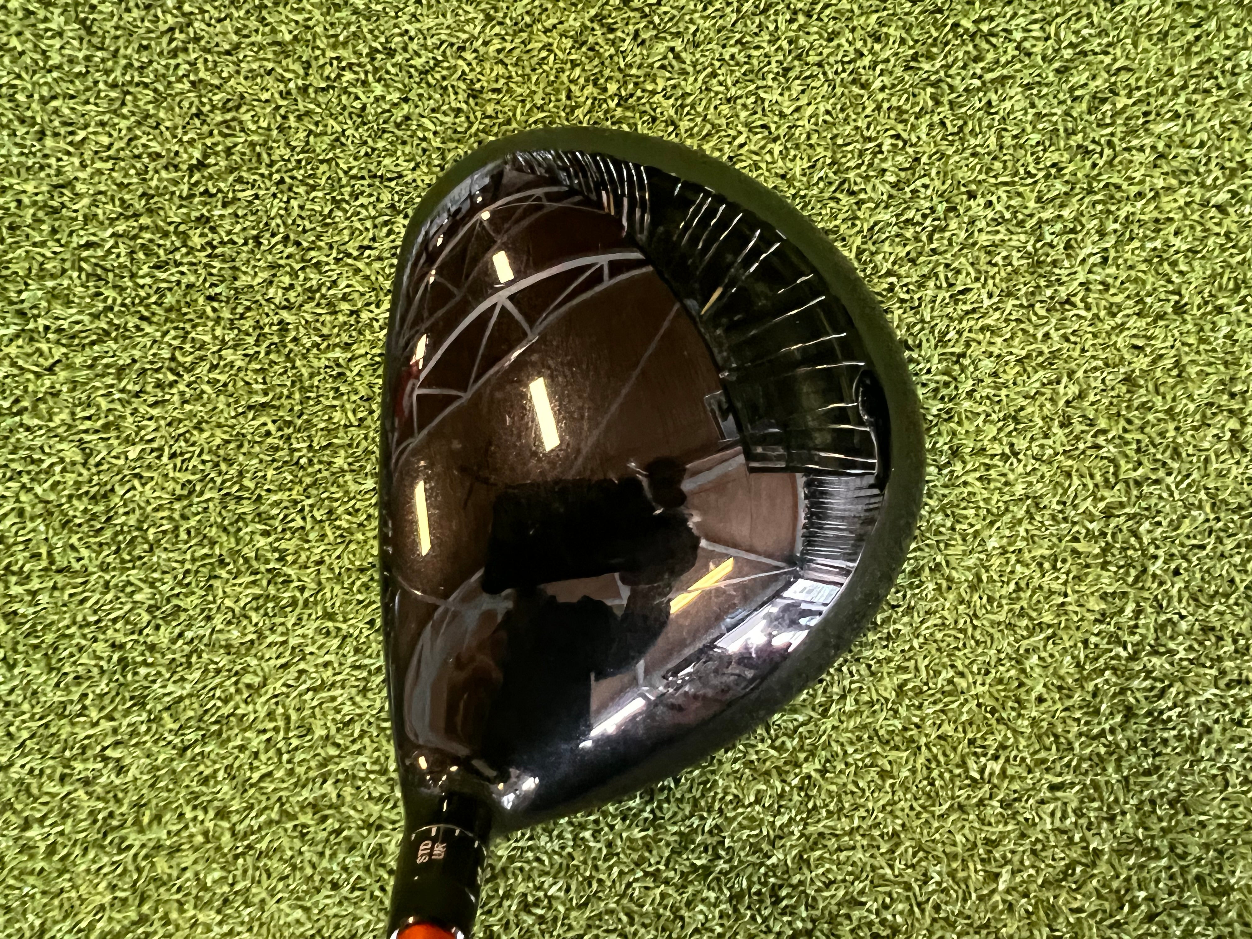 Srixon Z765 9.5° Driver With Adjustment Tool *Excellent Condition*