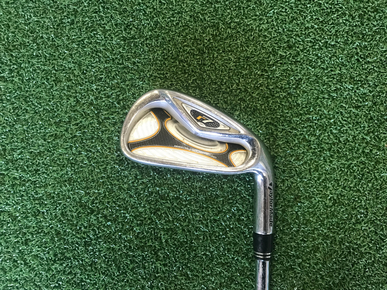 TaylorMade R7 4,6, 8-9, Pw Iron Set