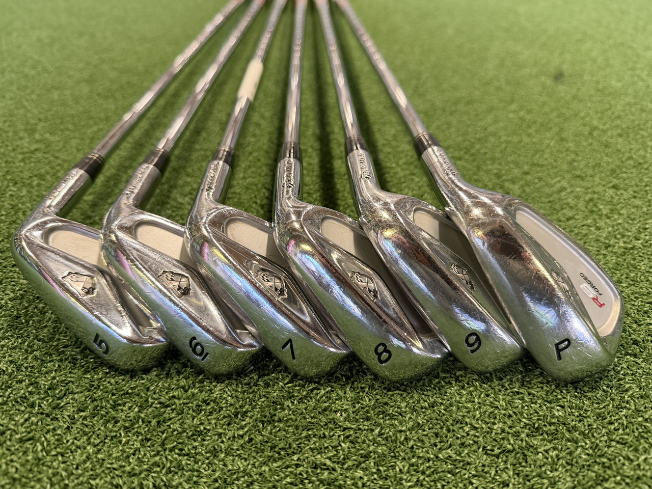 2010 TaylorMade R9 Forged 5-9, Pw Iron Set