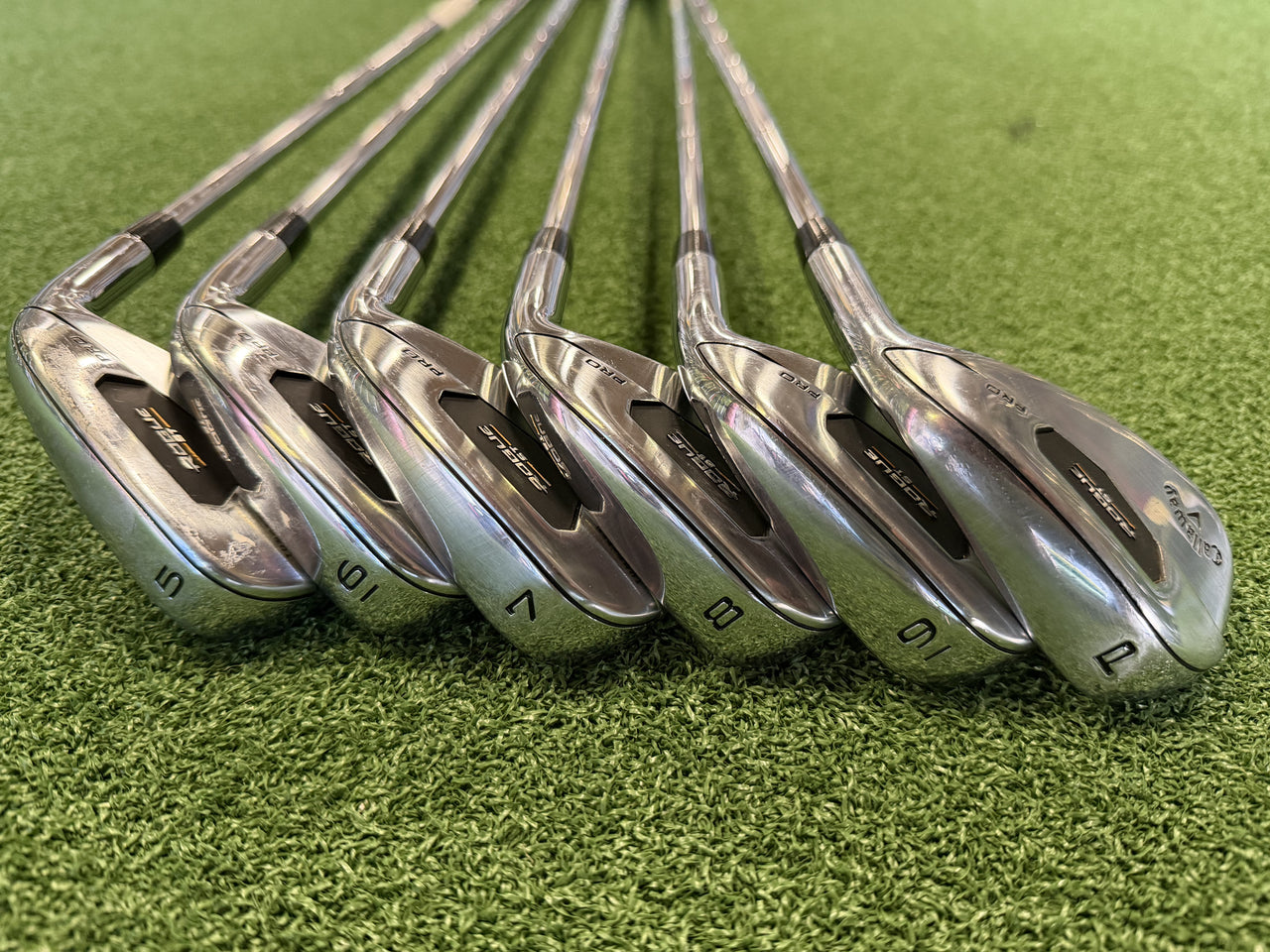 2022 Callaway Rogue ST Pro 5-9,Pw Iron Set * Excellent Condition *