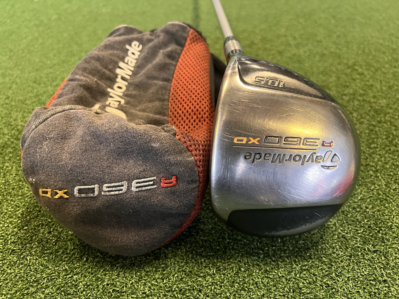 2003 TaylorMade R360 XD 10.5° Driver With Headcover
