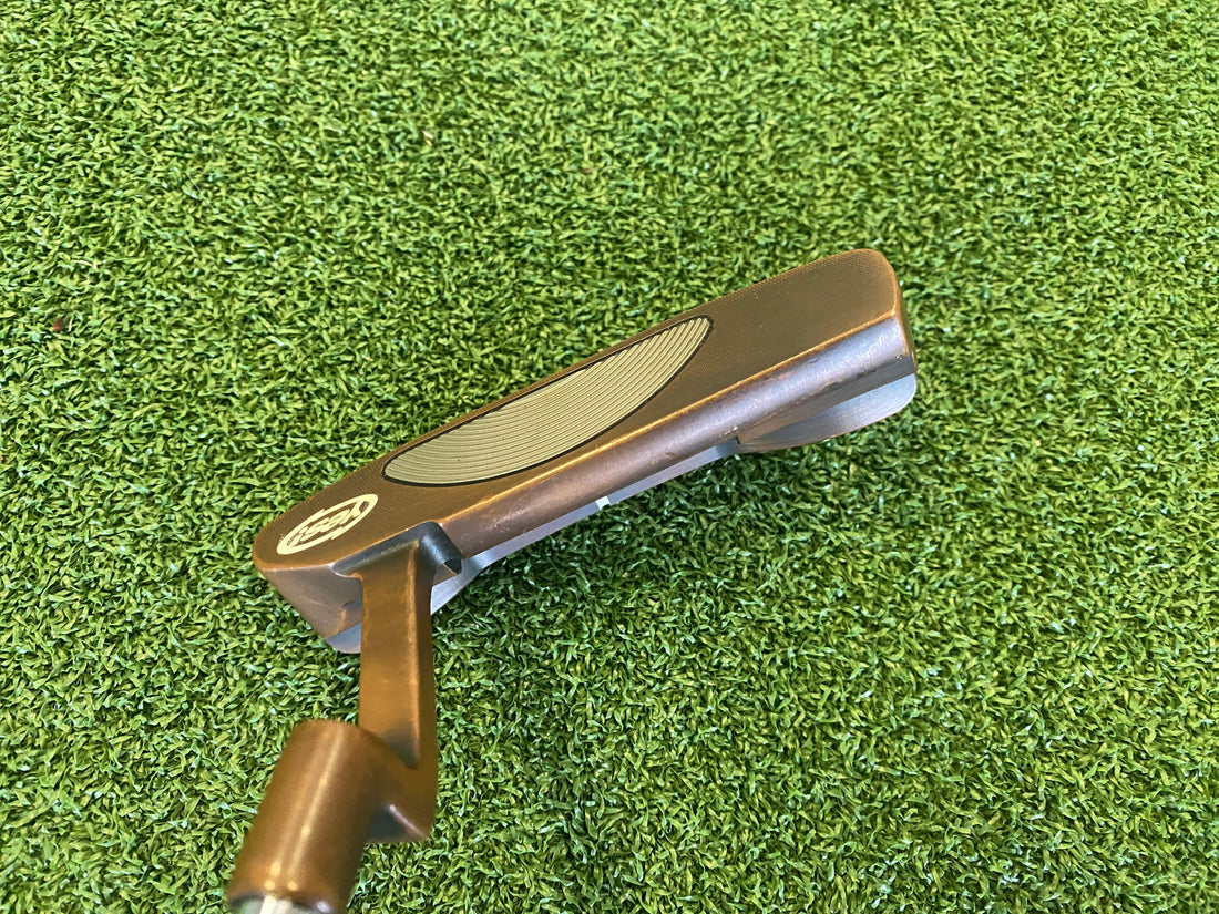Yes! C-Groove Callie 35" Putter