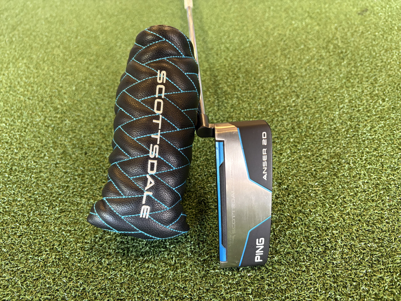 2025 Ping Scottsdale Anser 2D 34" Putter With Headcover *Like New*