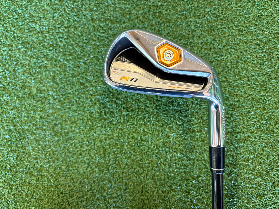 2011 TaylorMade R11 5-9, Pw Iron Set