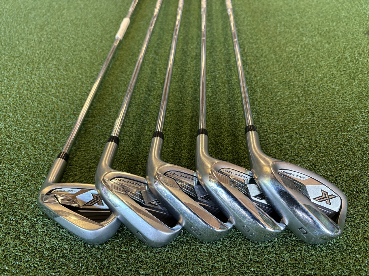 2023 XXIO Forged 6-9, Pw Iron Set