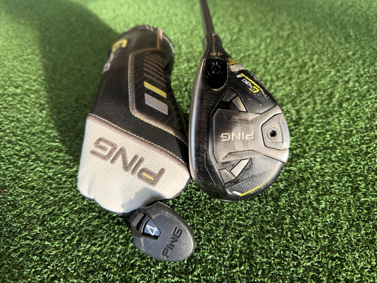 Ping G430 22° 4 Hybrid with Headcover