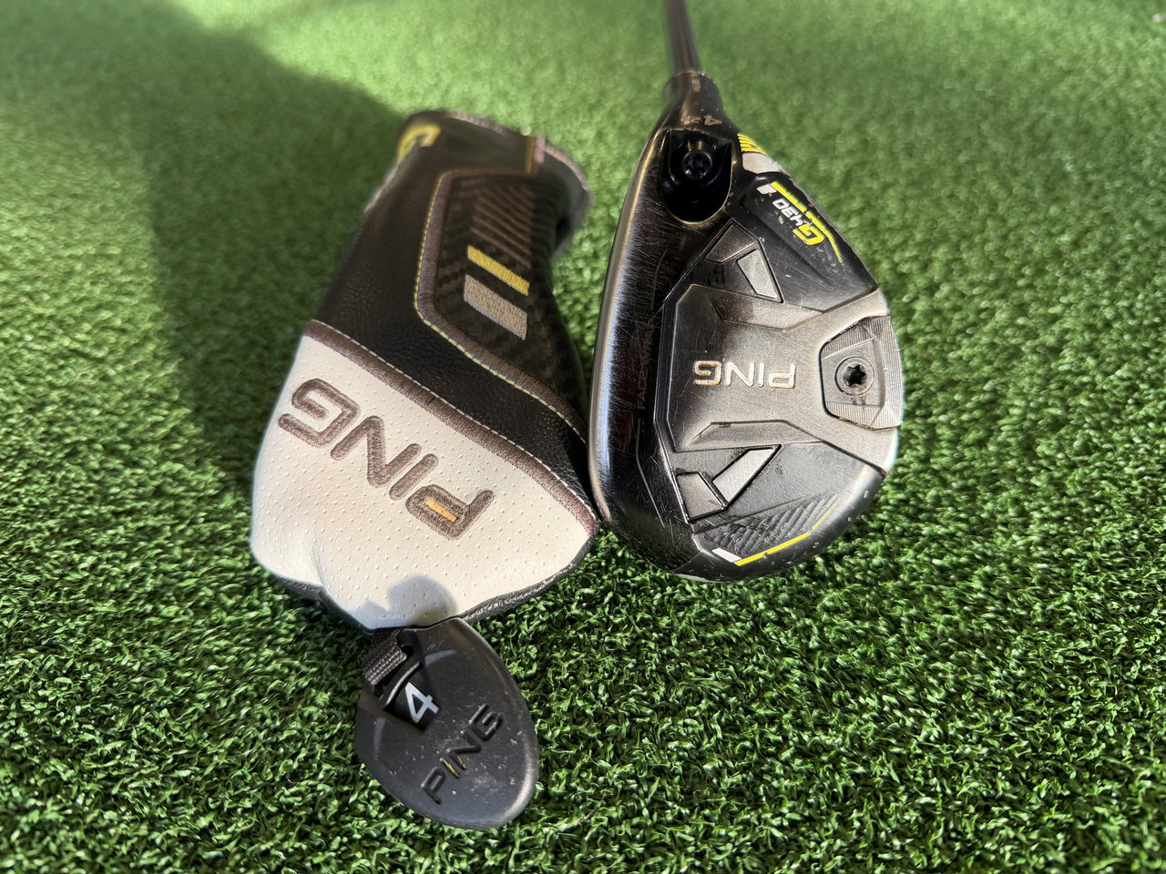 Ping G430 22° 4 Hybrid with Headcover