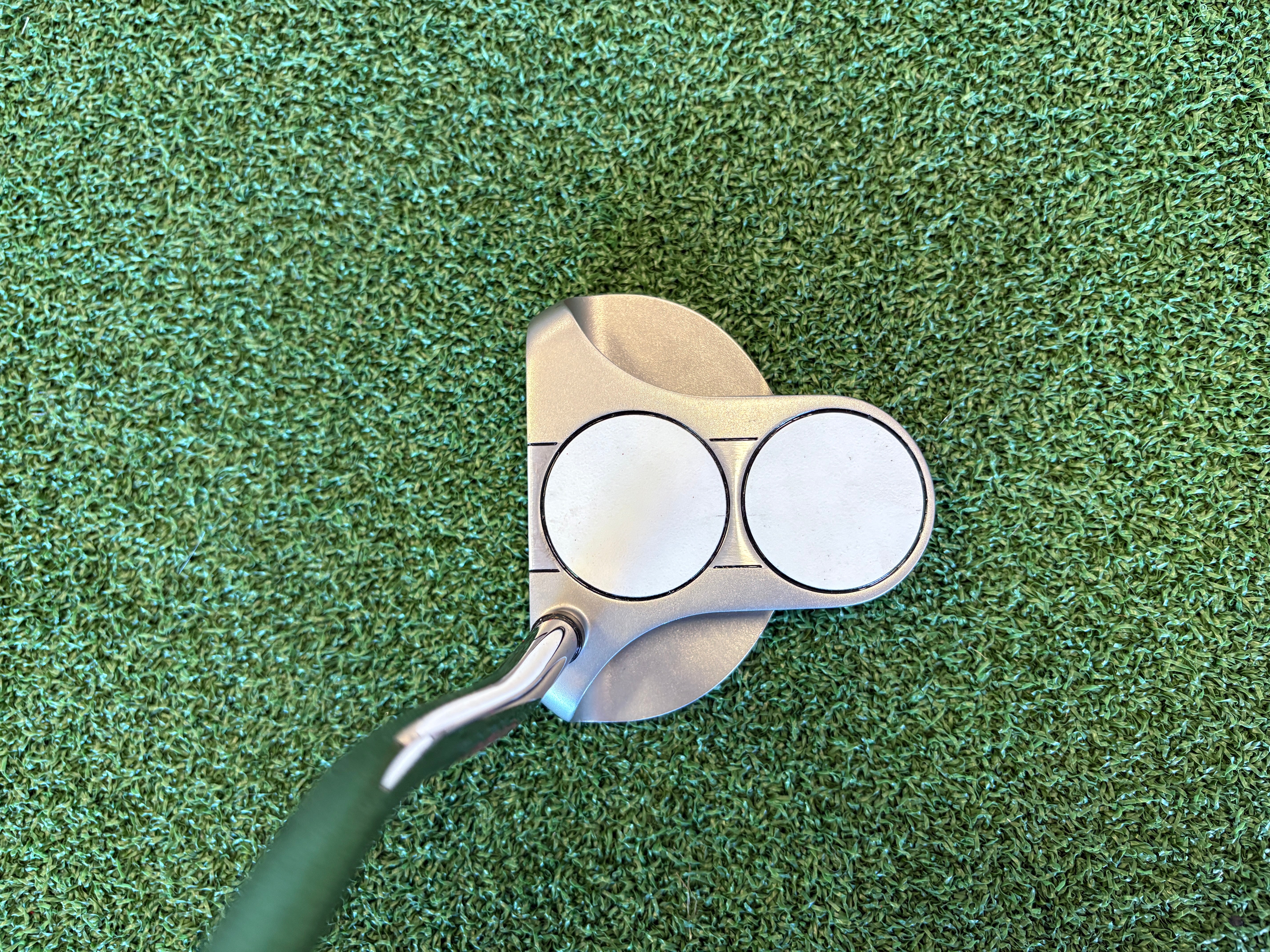 Odyssey White Mid Steel 2-Ball 38