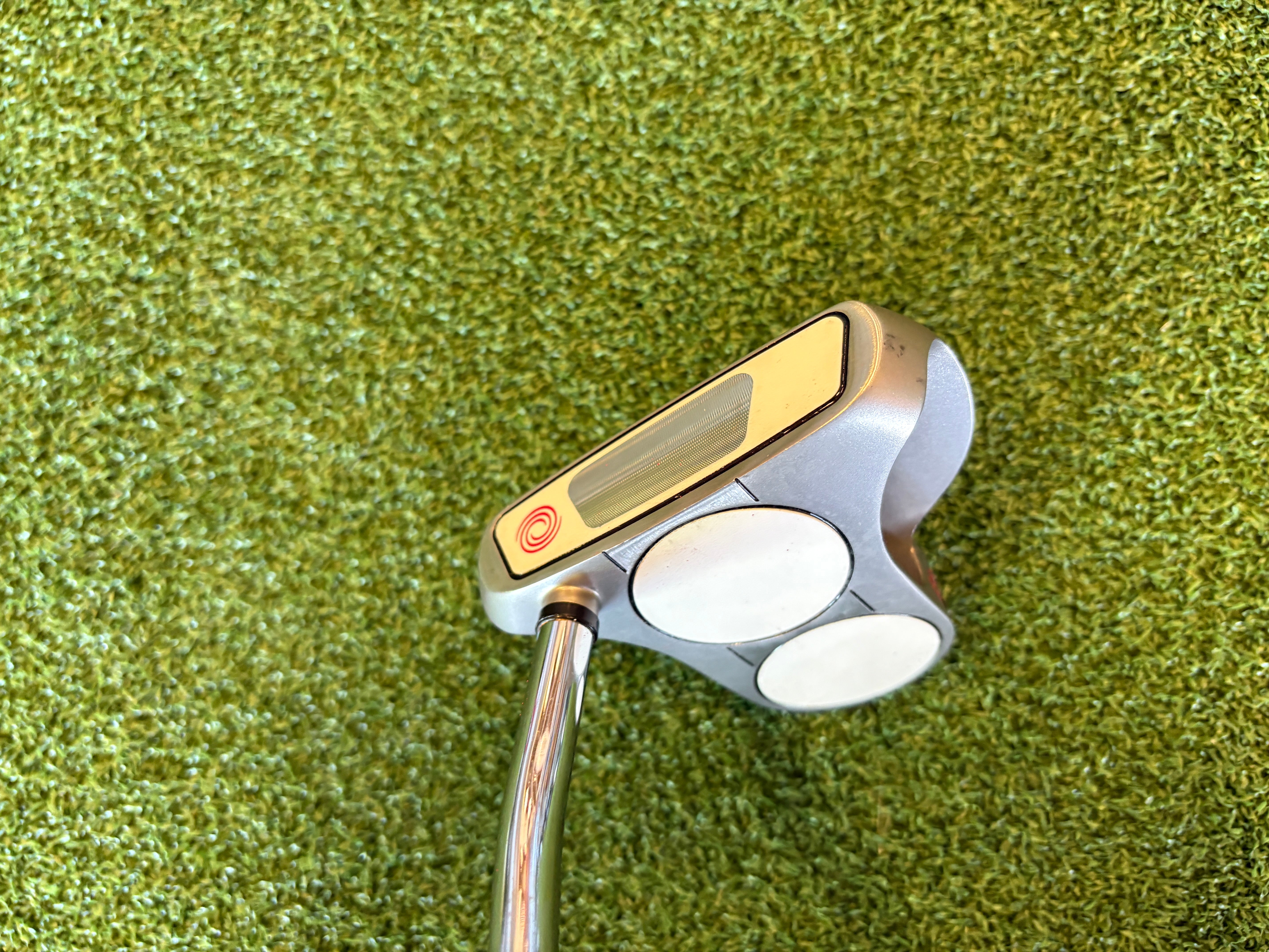 Odyssey White Mid Steel 2-Ball 38
