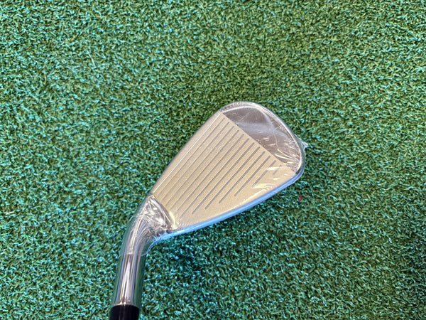 *New* 2021 Wilson D9 5-9, Pw Iron Set