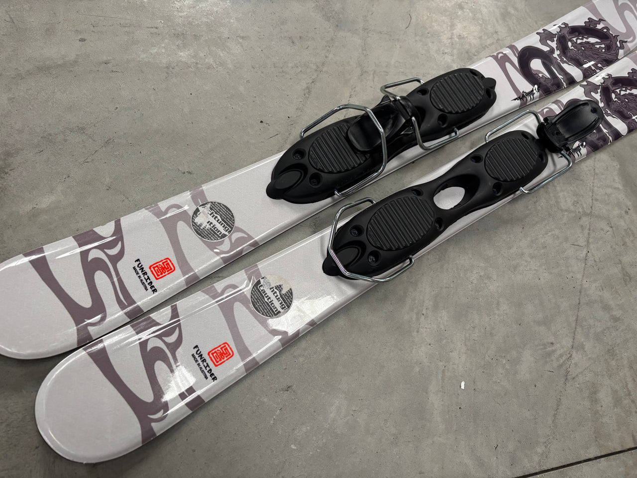 Funrider 98cm Junior Skis *Like New*
