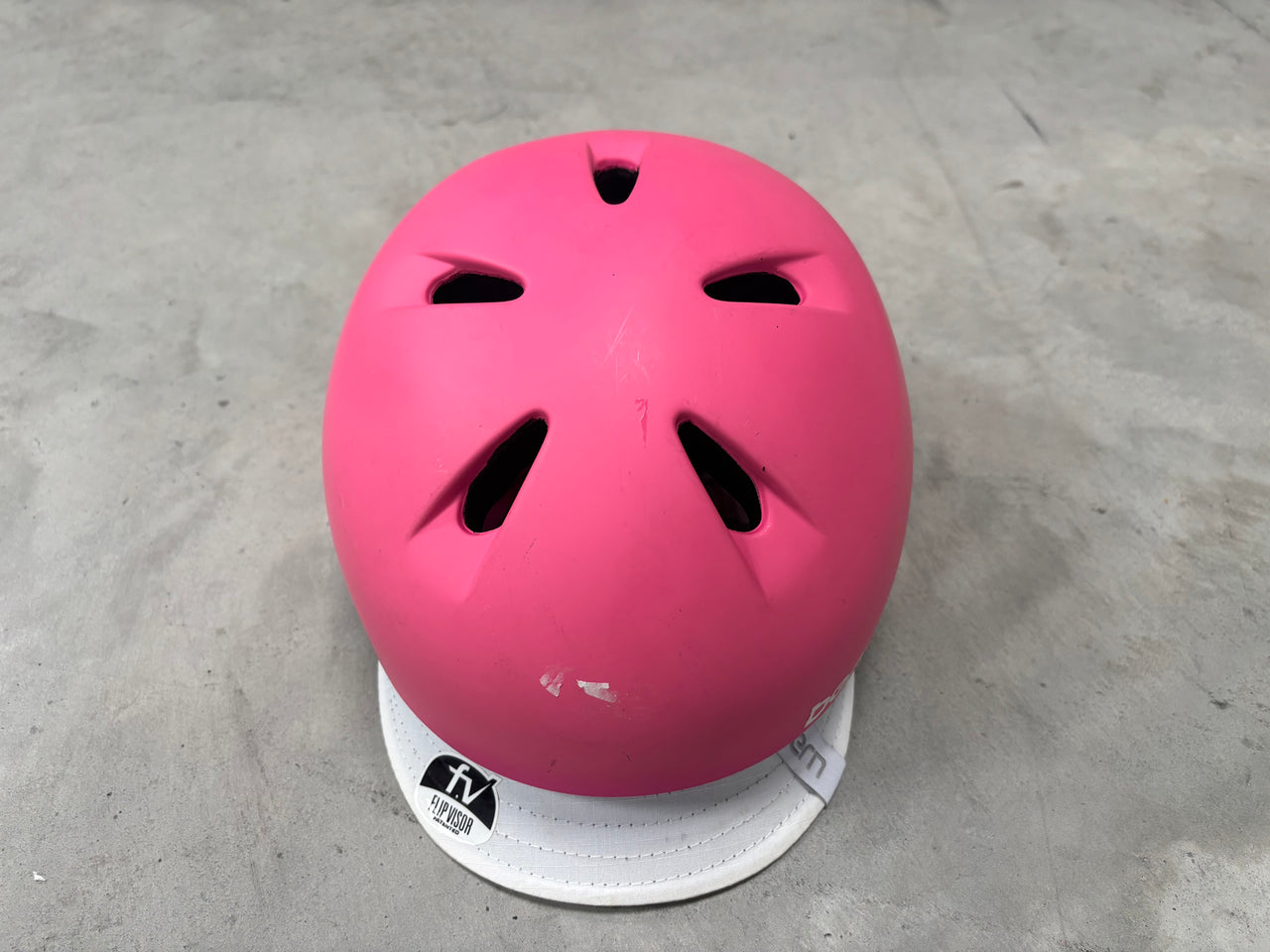 Bern Nina Zip Mold Helmet *Excellent Condition*
