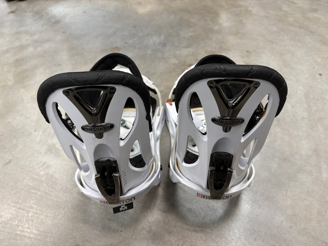 Burton Mission Medium Snowboard Bindings *Excellent Condition*