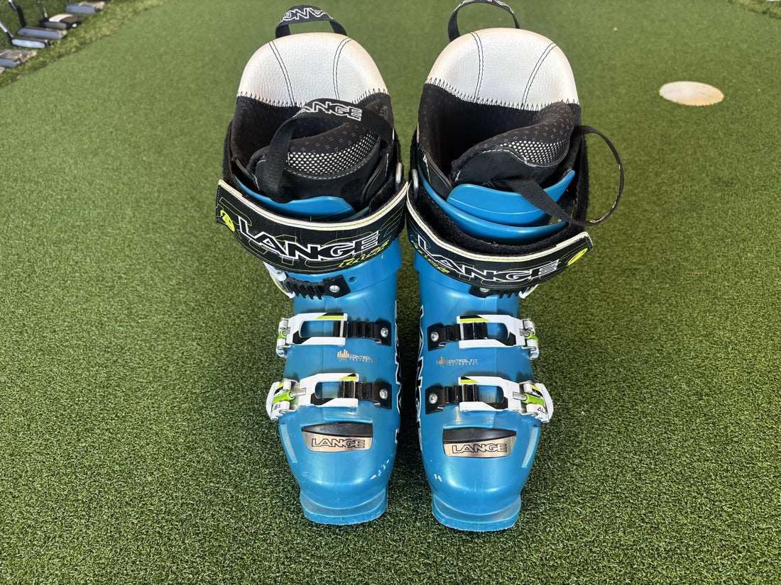 Lange RS130 23.5cm Junior Ski Boot
