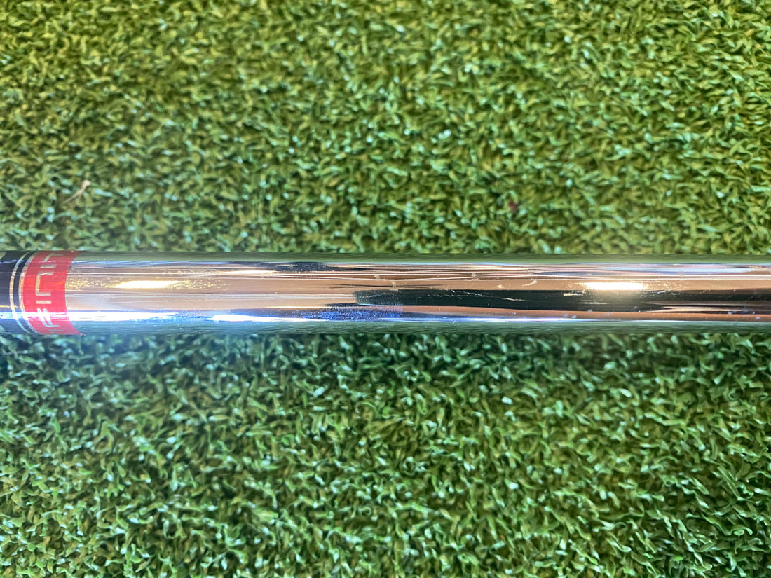 Wilson Infinite Bucktown 30" Left Handed Junior Putter With Headcover *Excellent Condition*