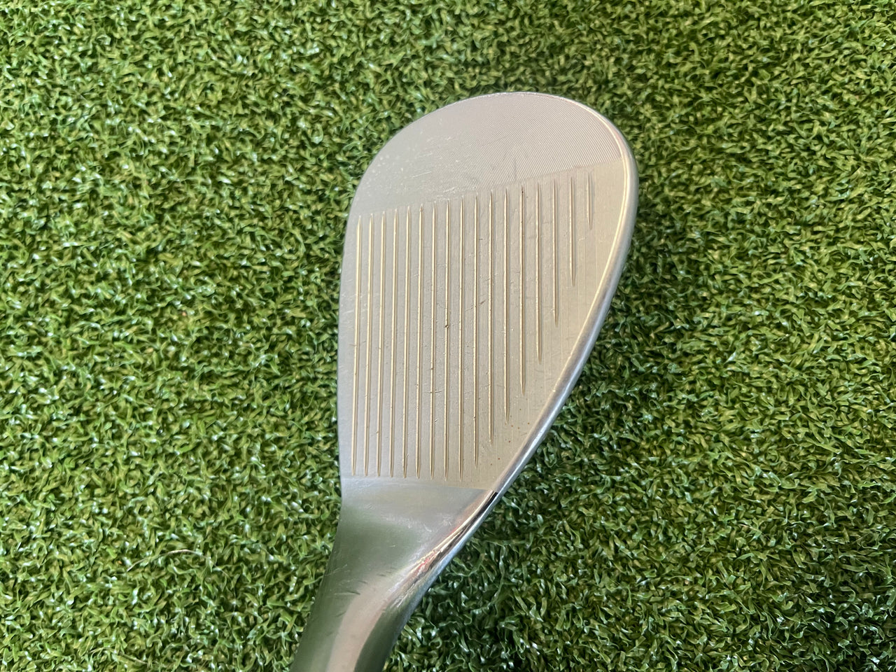 2020 Titleist Vokey SM8 Tour Chrome 58° Wedge