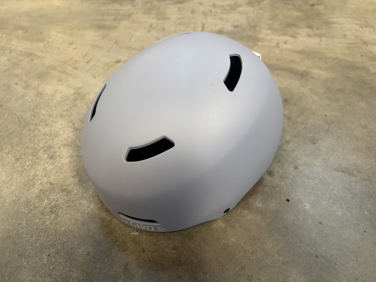 *New* Giro Namuk Ski/Snowboard Helmet