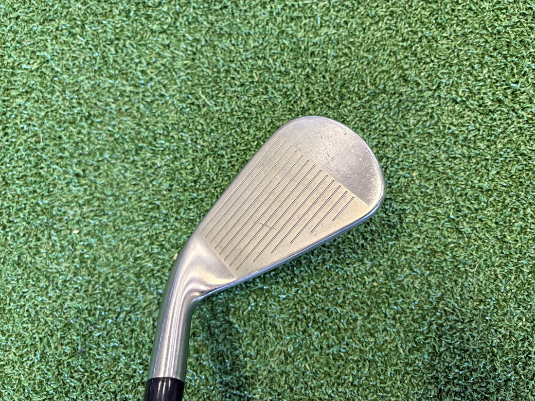 Titleist T300 4-9, Pw Iron Set