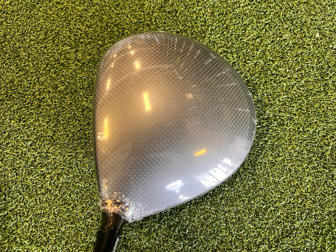 *New* 2024 TaylorMade Qi35 9° Driver With Headcover