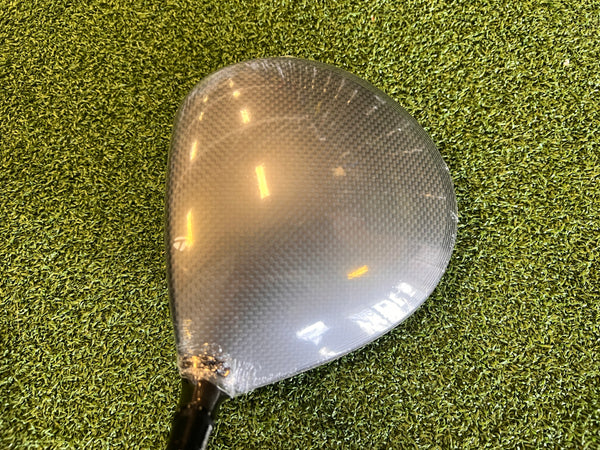 *New* 2025 TaylorMade Qi35 9° Driver With Headcover