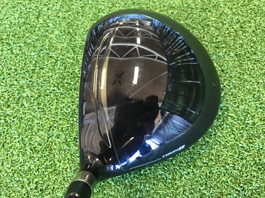 Bridgestone Tour B JGR 10.5° Driver