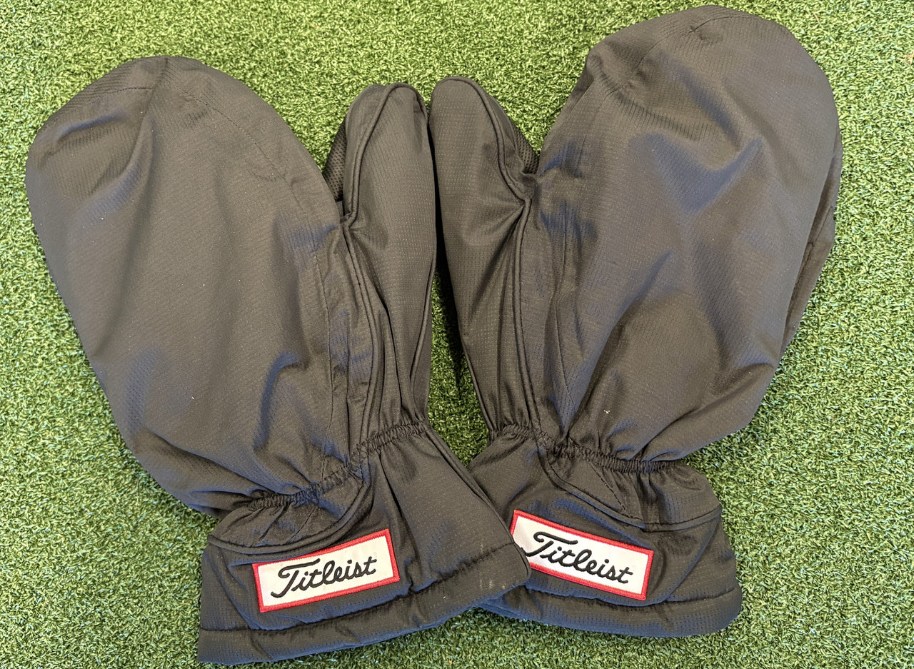 Titleist Winter Mitts One Size Fits All *Like New*