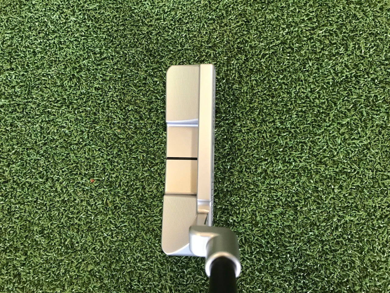 2018 Ping Vault 2.0 Voss Platinum Left Handed 34" Putter *Like New*
