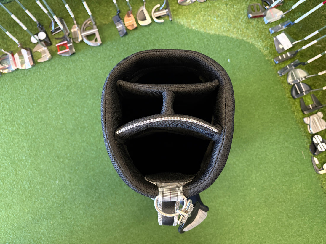XXIO 4-Way Cart Bag *Like New*