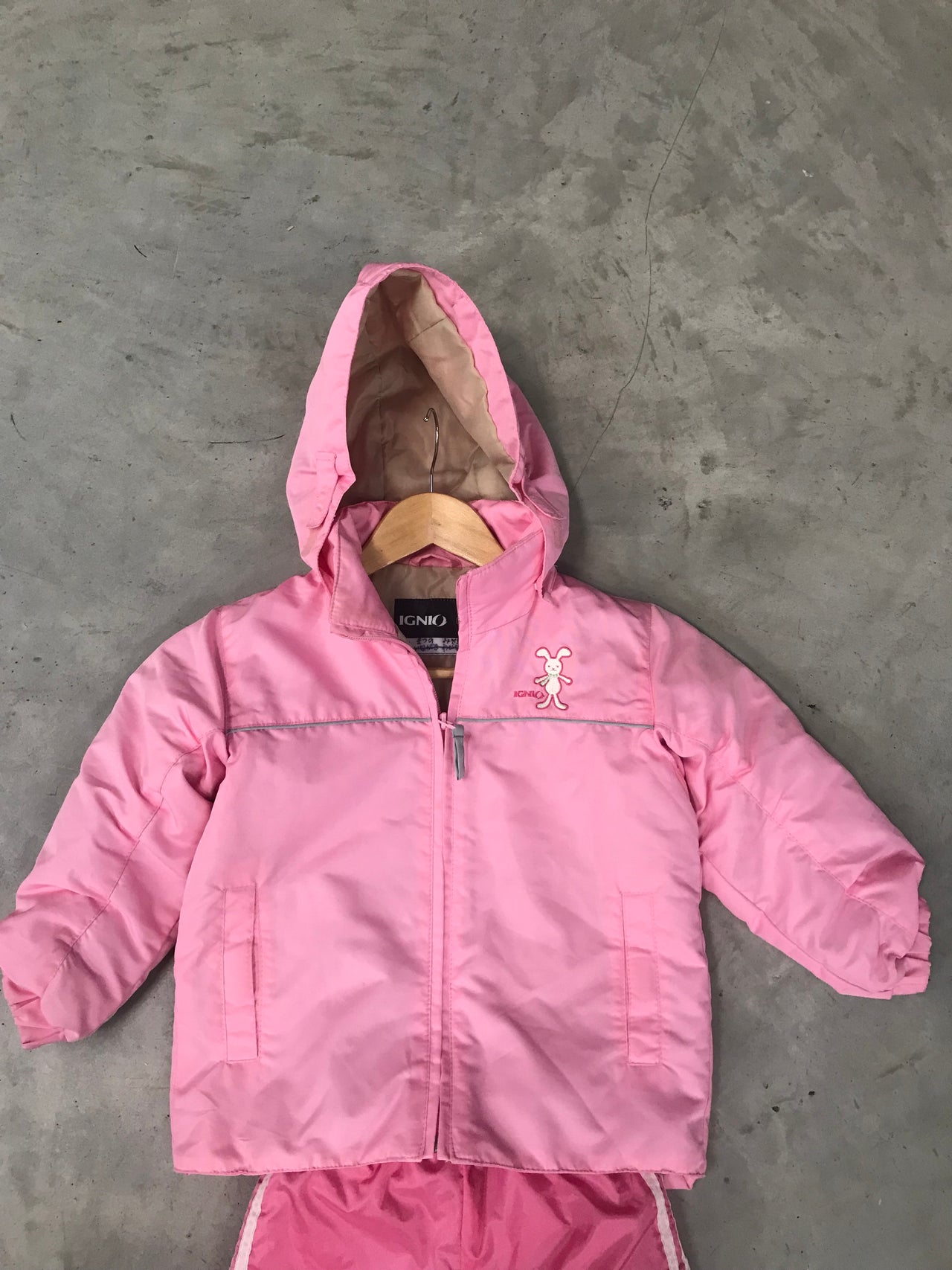 Ignio Kids Pink Jacket & Pant Set