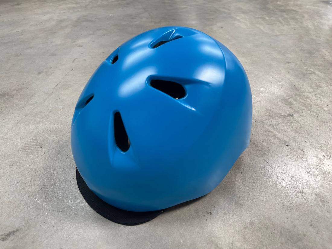 Bern Junior Ski/Snowboard Helmet *Excellent Condition*