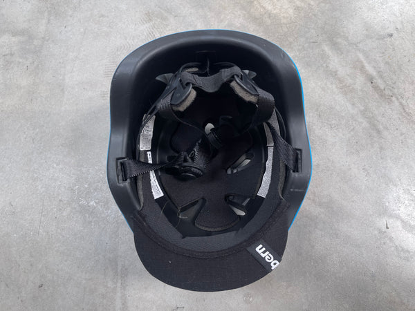 Bern Junior Ski/Snowboard Helmet *Excellent Condition*