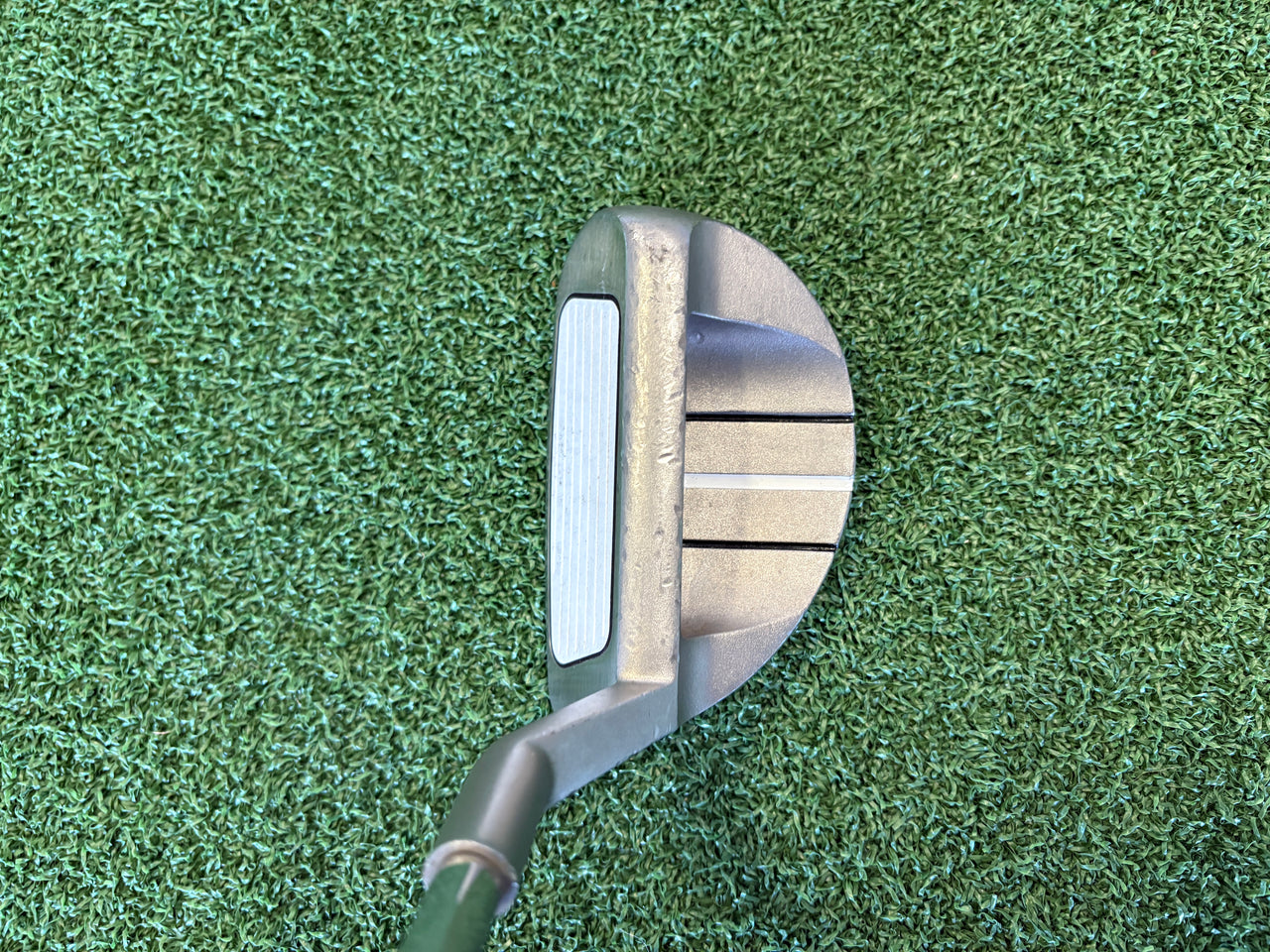 Odyssey X ACT 37° Chipper *Excellent Condition*