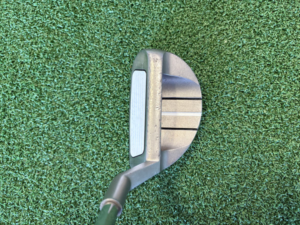 Odyssey X ACT 37° Chipper *Excellent Condition*