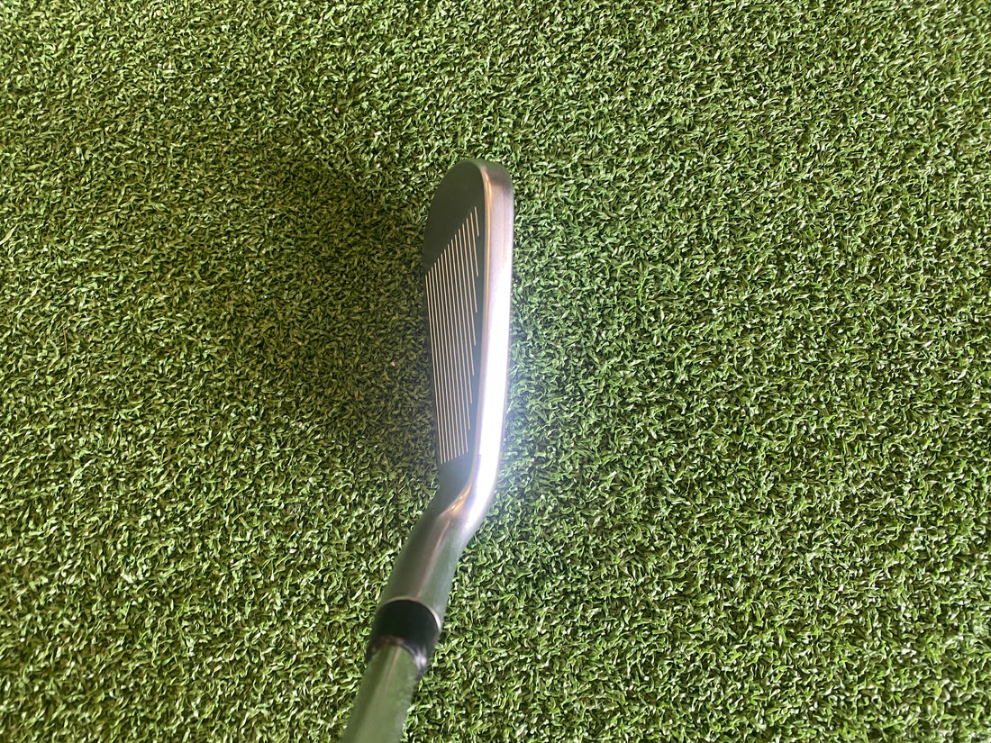 2023 XXIO X 5-9, PW Iron Set *Excellent Condition*
