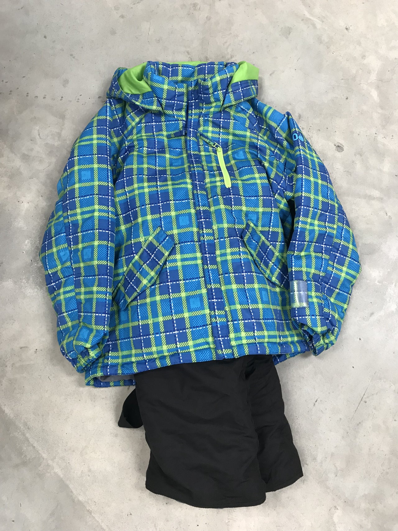 IGNIO Kids Ski/Snowboard Jacket/Pants Set - 160cm Youth Used-8