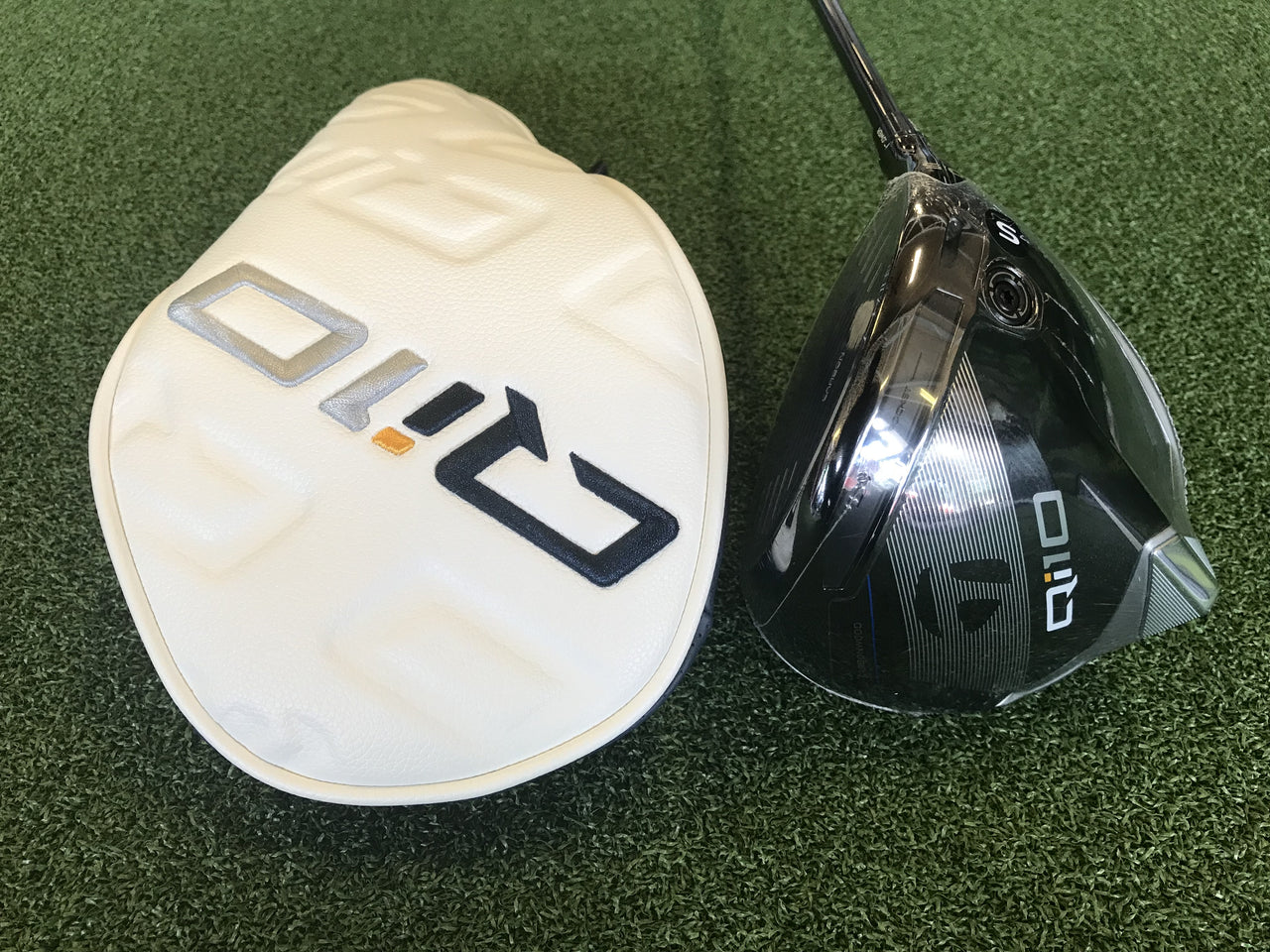 *New* 2024 TaylorMade Qi10 10.5° Driver With Headcover