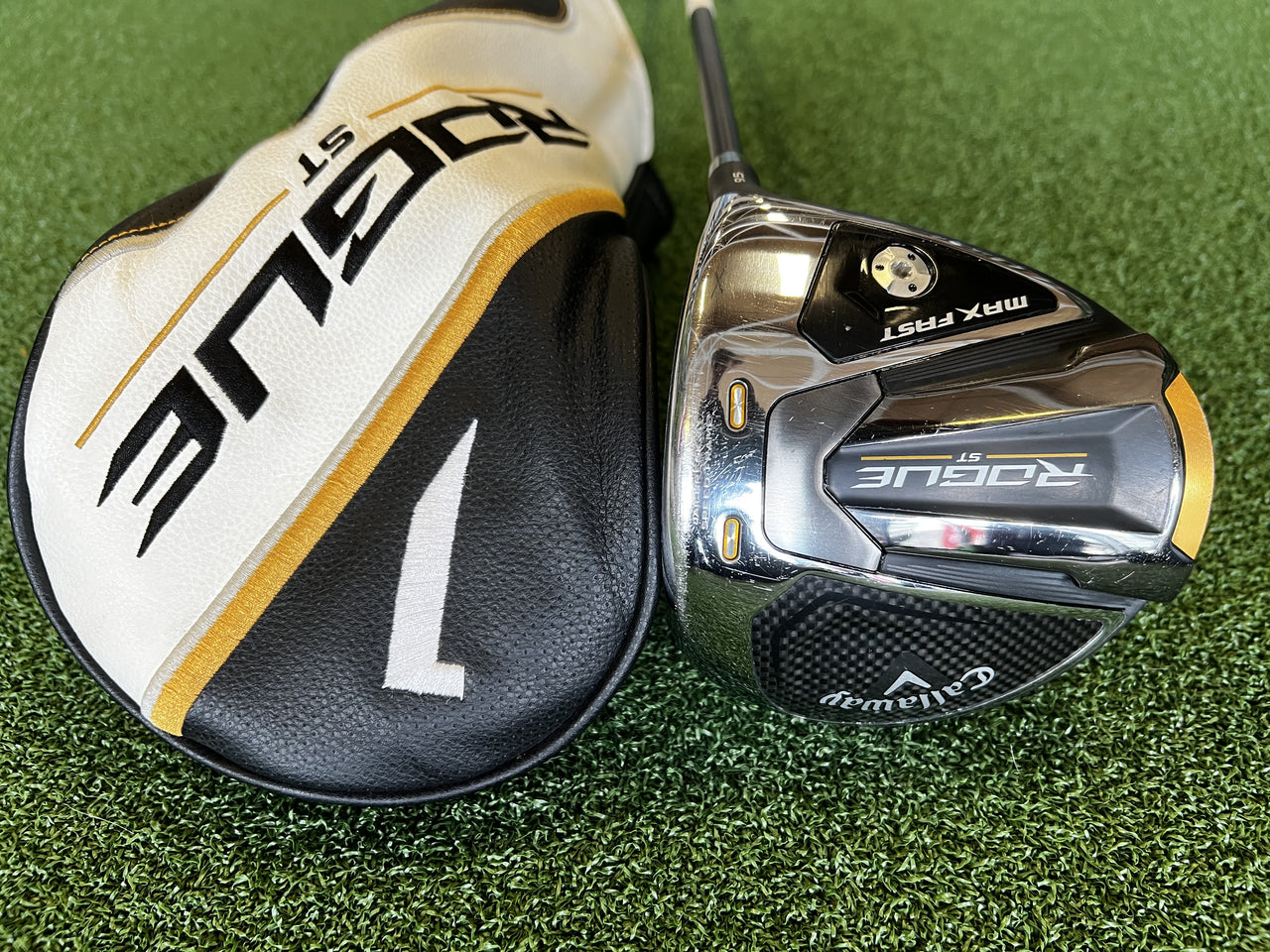 2022 Callaway Rogue ST Max Fast 9.5° Driver With Headcover