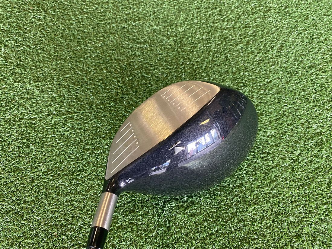 Titleist 909D2 9.5° Driver *Excellent Condition*
