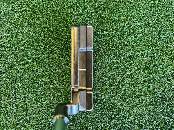 Odyssey Black Series iX #2 32.5" Putter