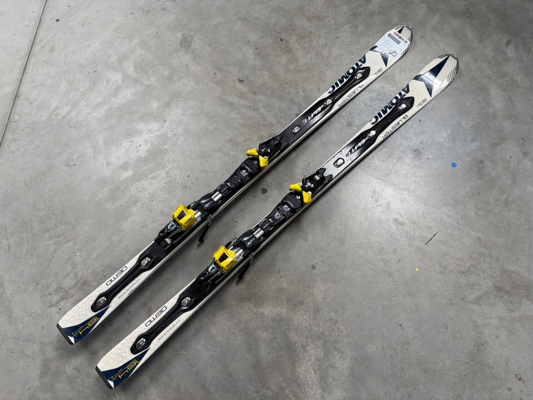 Atomic BlueStar Elite 164cm Unisex Carving Skis
