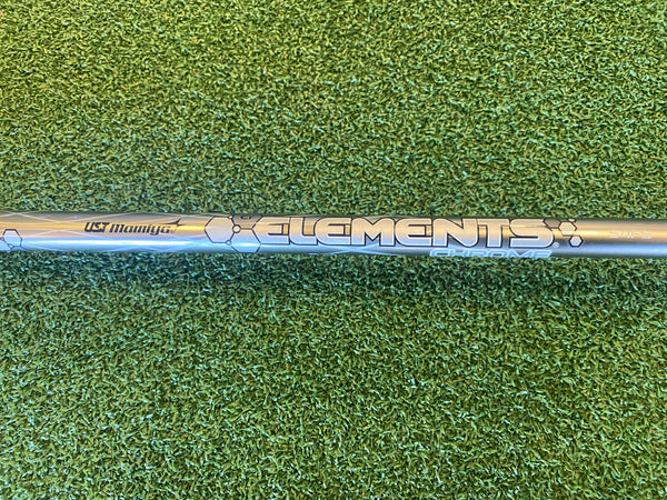 Wilson D350 22° 4 Hybrid With Headcover