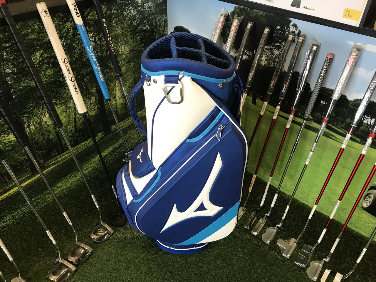 Mizuno 5-Way Staff Bag *Like New*