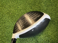 2021 TaylorMade SIM 2 10.5° Driver With Headcover