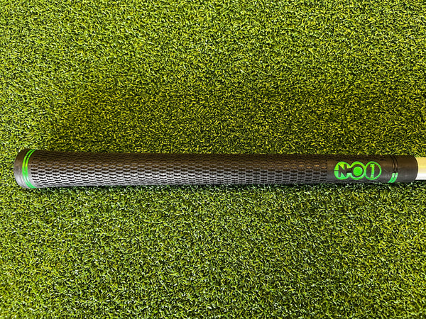 2021 TaylorMade SIM 2 10.5° Driver With Headcover